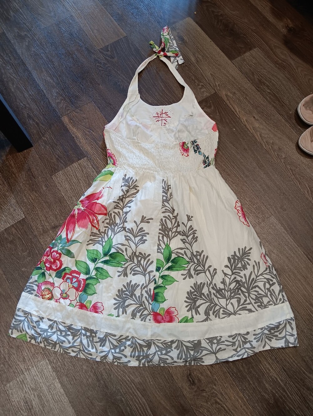 Axyeh White Halter Floral Mini Dress with Pink & Green Accents Summer Sz M Y2k - Picture 3 of 4